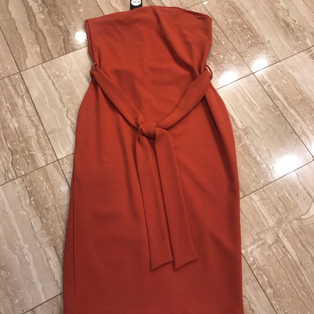 Strapless midi dress.